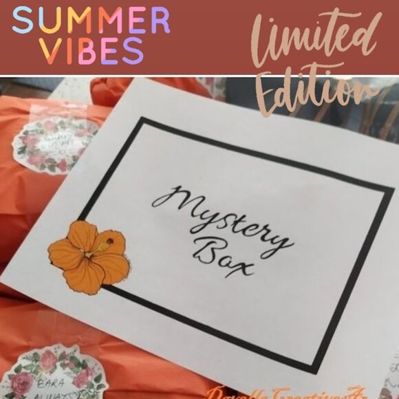 L & XL⛱️10 items⛱️ MYSTERY BOX ⛱️ Vibes Summer 🌞 Mix Clothing - Picture 1 of 8